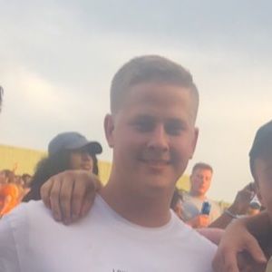 Meet your Posher, Lucas